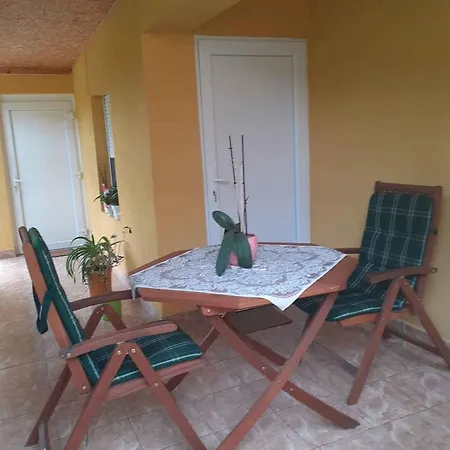 펜션 Three-bedroom In I *