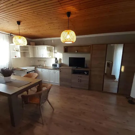 Semesterbostad Three-bedroom In I