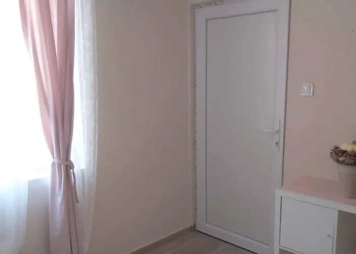 Three-bedroom In I Case de vacanță Balatonlelle